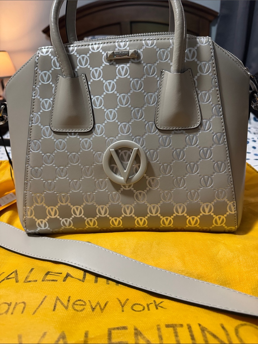 Valentino mínimi monogram Beige Logo-Print Satchel with Top Handle and strap